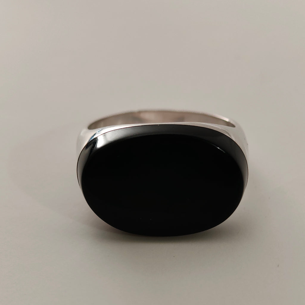 خاتم ملكي أسود – فضة عيار 925 _ SR-MB-19