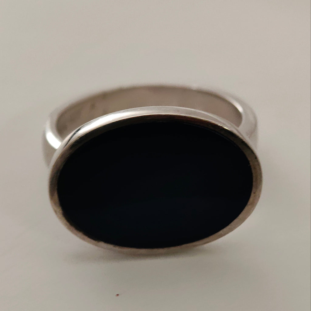 خاتم ملكي أسود – فضة عيار 925 _ SR-MB-32