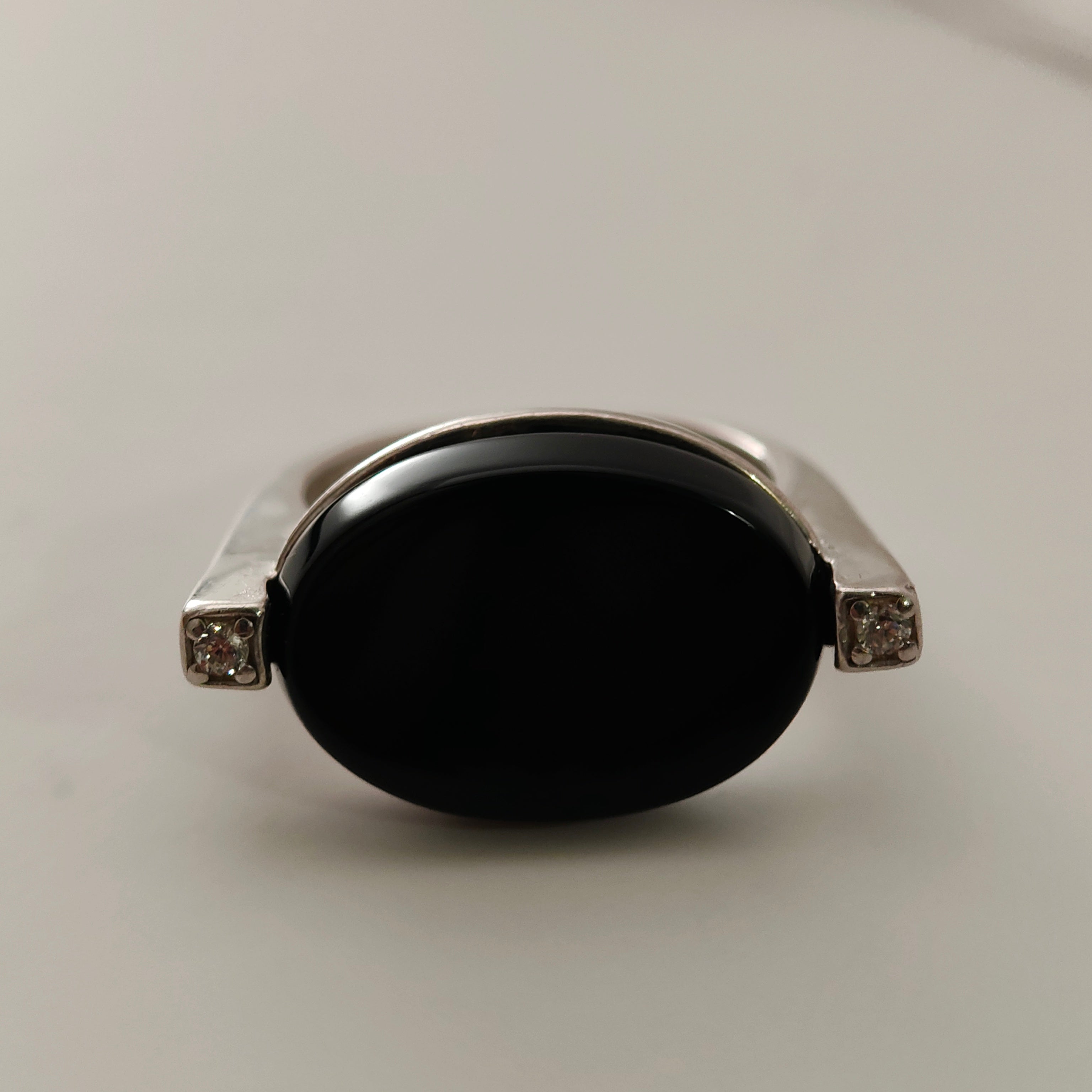 خاتم ملكي أسود – فضة عيار 925 _ SR-MB-33