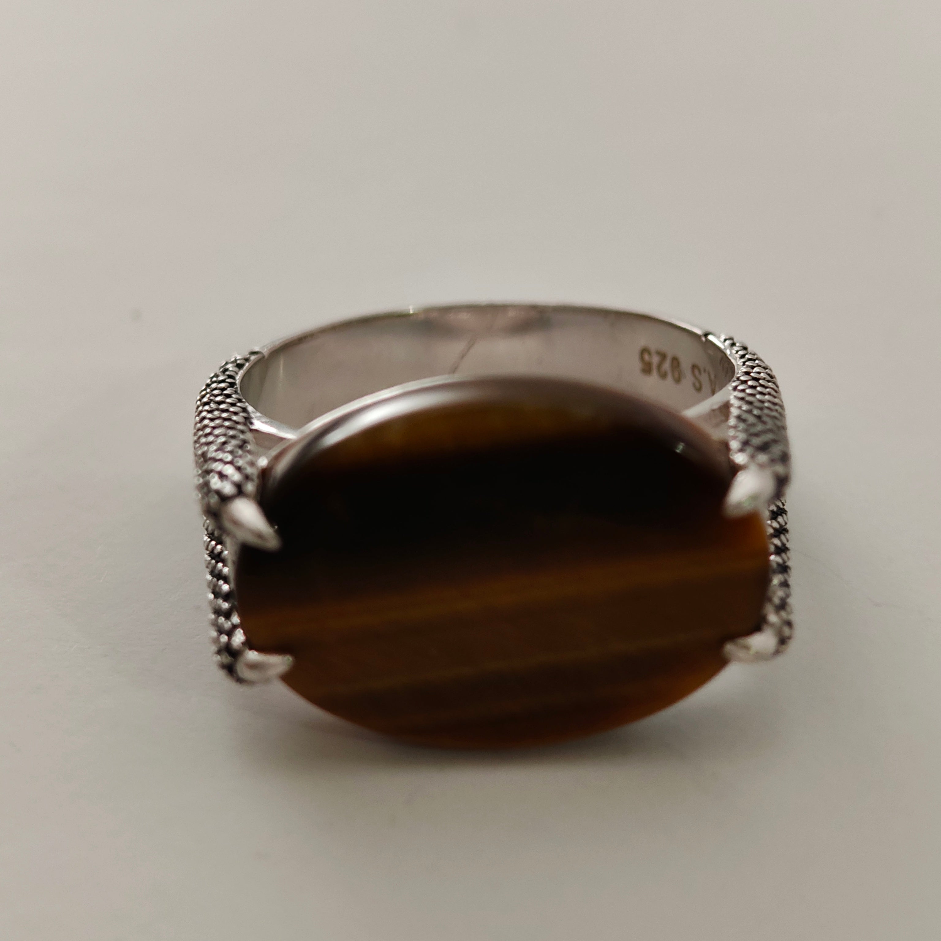خاتم ملكي بني– فضة عيار 925 _ SR-MBR-38