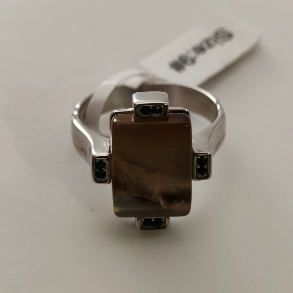 خاتم ملكي بني – فضة عيار 925 _ SR-MBR-44