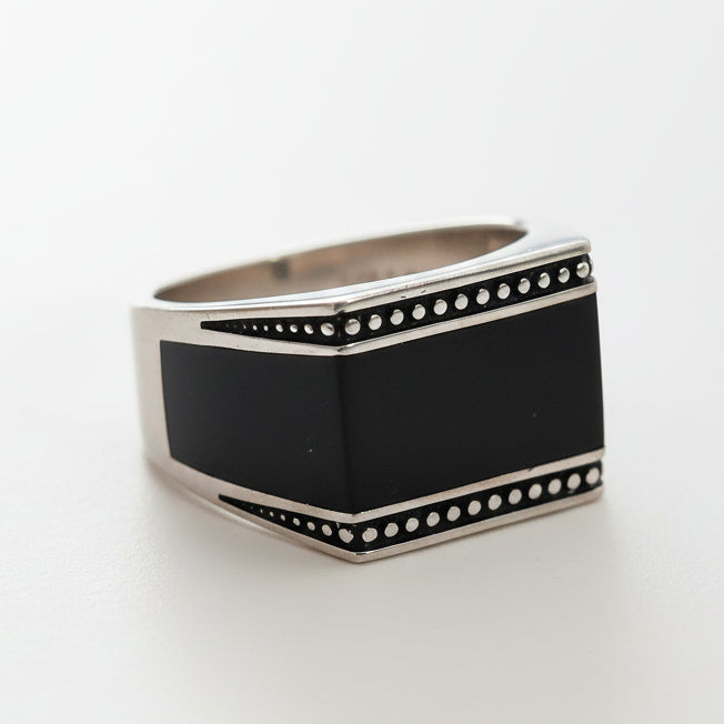 خاتم فضة رجالي أسود
