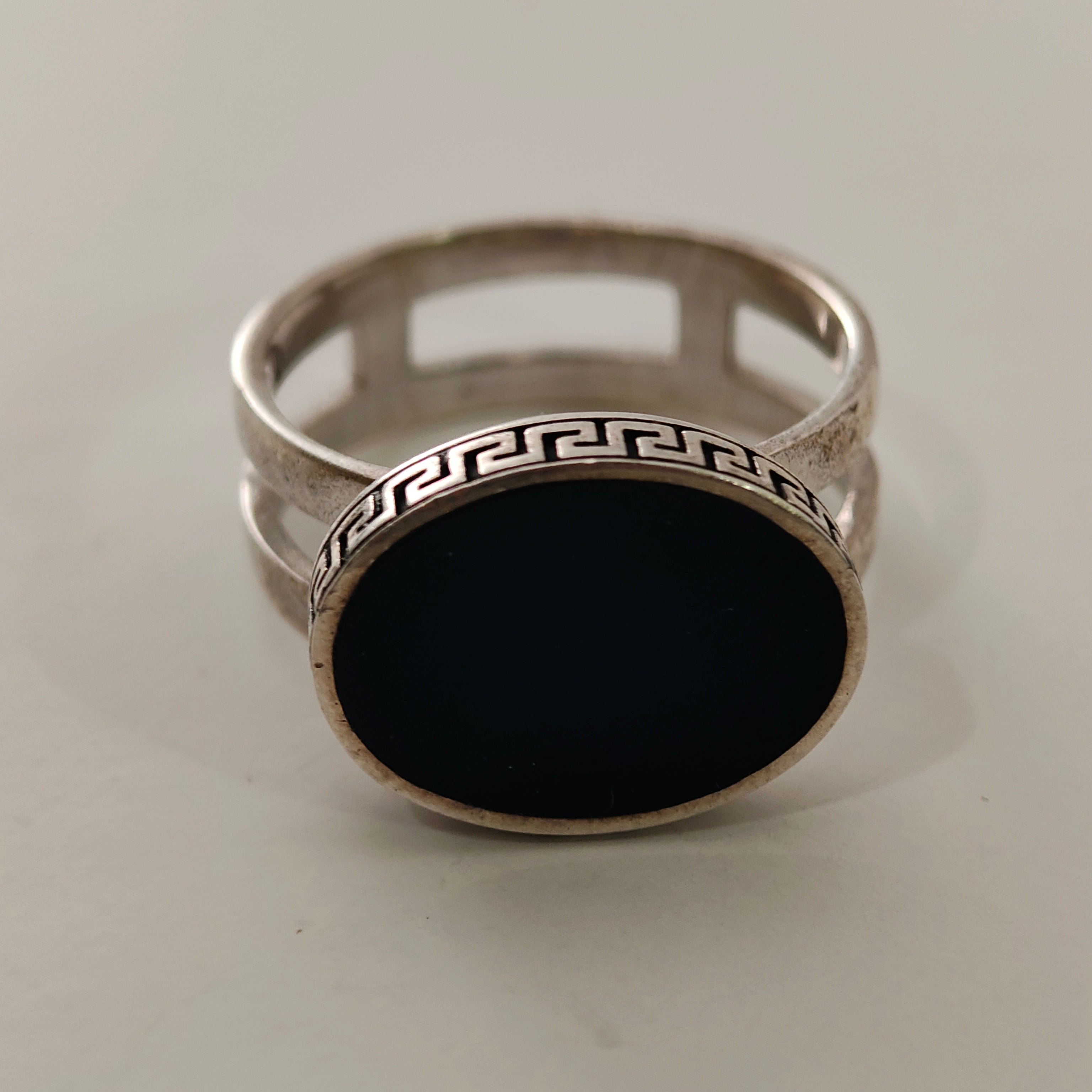 خاتم فضة أسود
