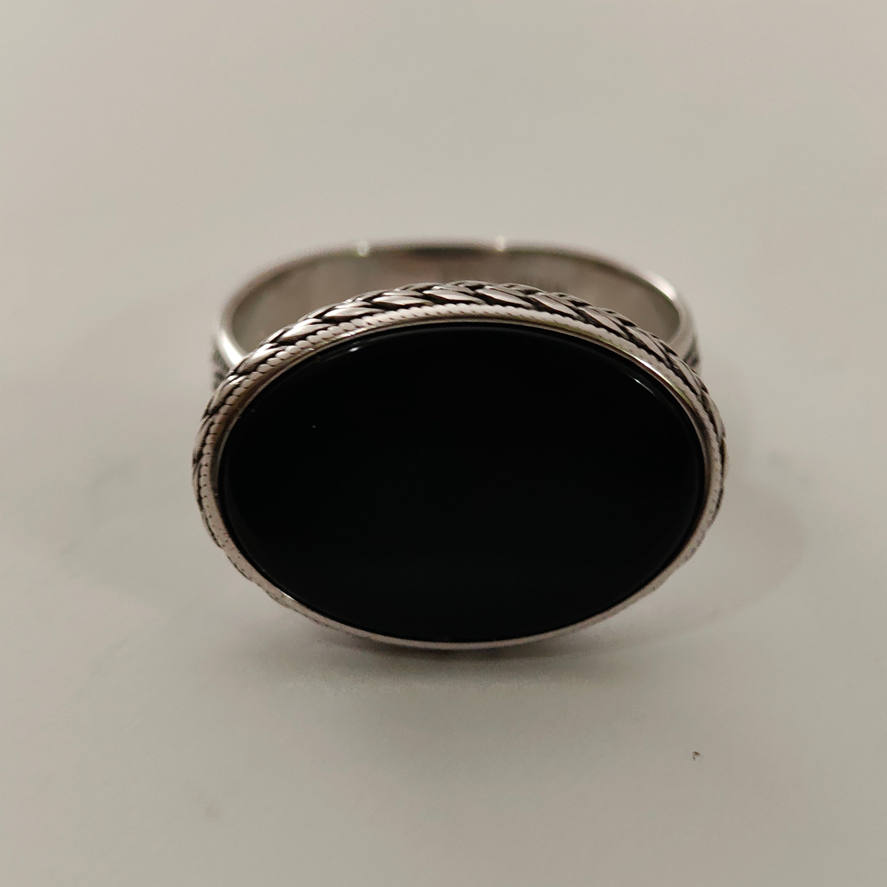 خاتم فضة أسود
